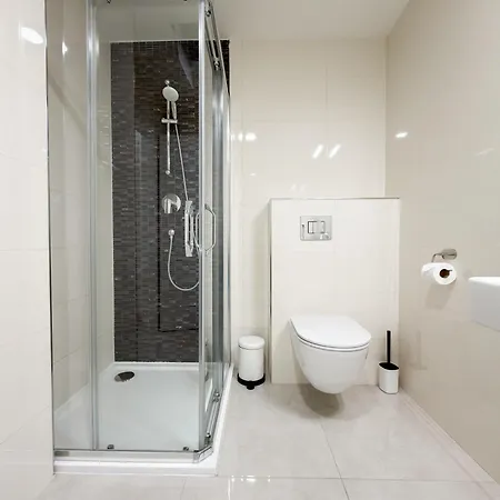 Real Living By Refa - New Town 411 شقة *